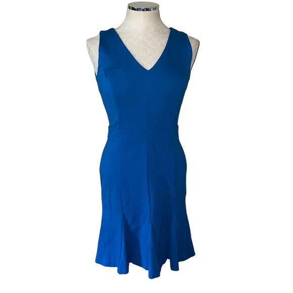 Banana Republic Bright Teal Blue Sleeveless V-Neck A-Line Sheath Dress Size 2P - Picture 1 of 7